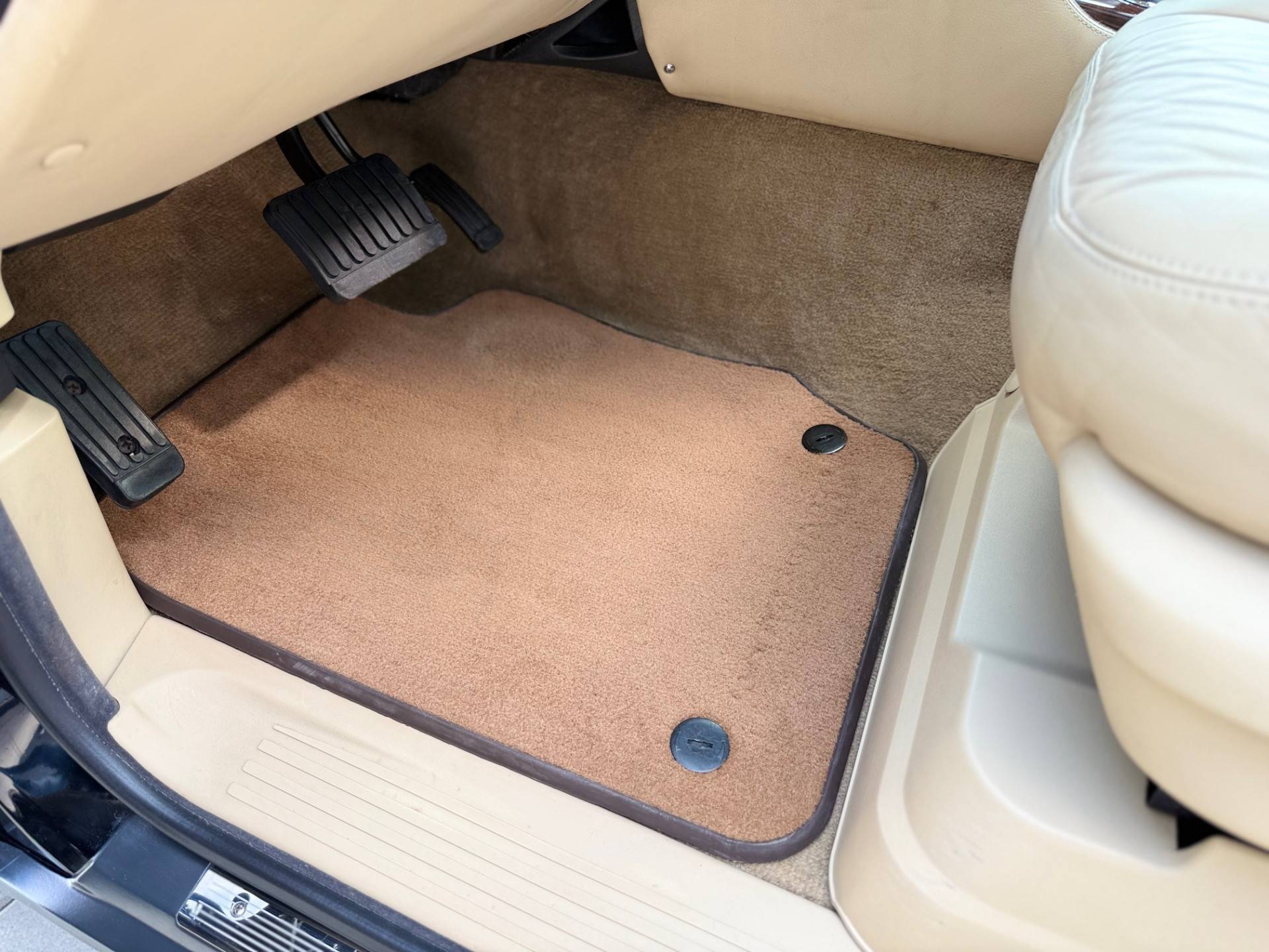 Land Rover Range Rover 4.6 HSE Zwart 137411509-18