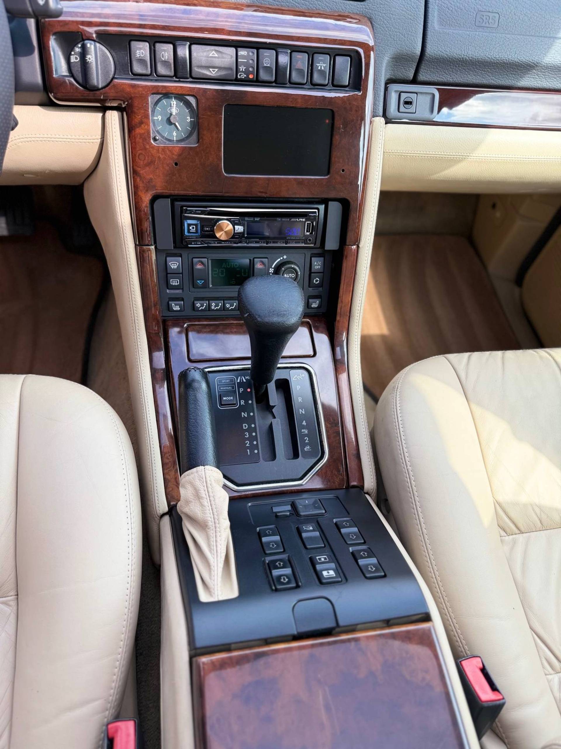 Land Rover Range Rover 4.6 HSE Zwart 137411509-20