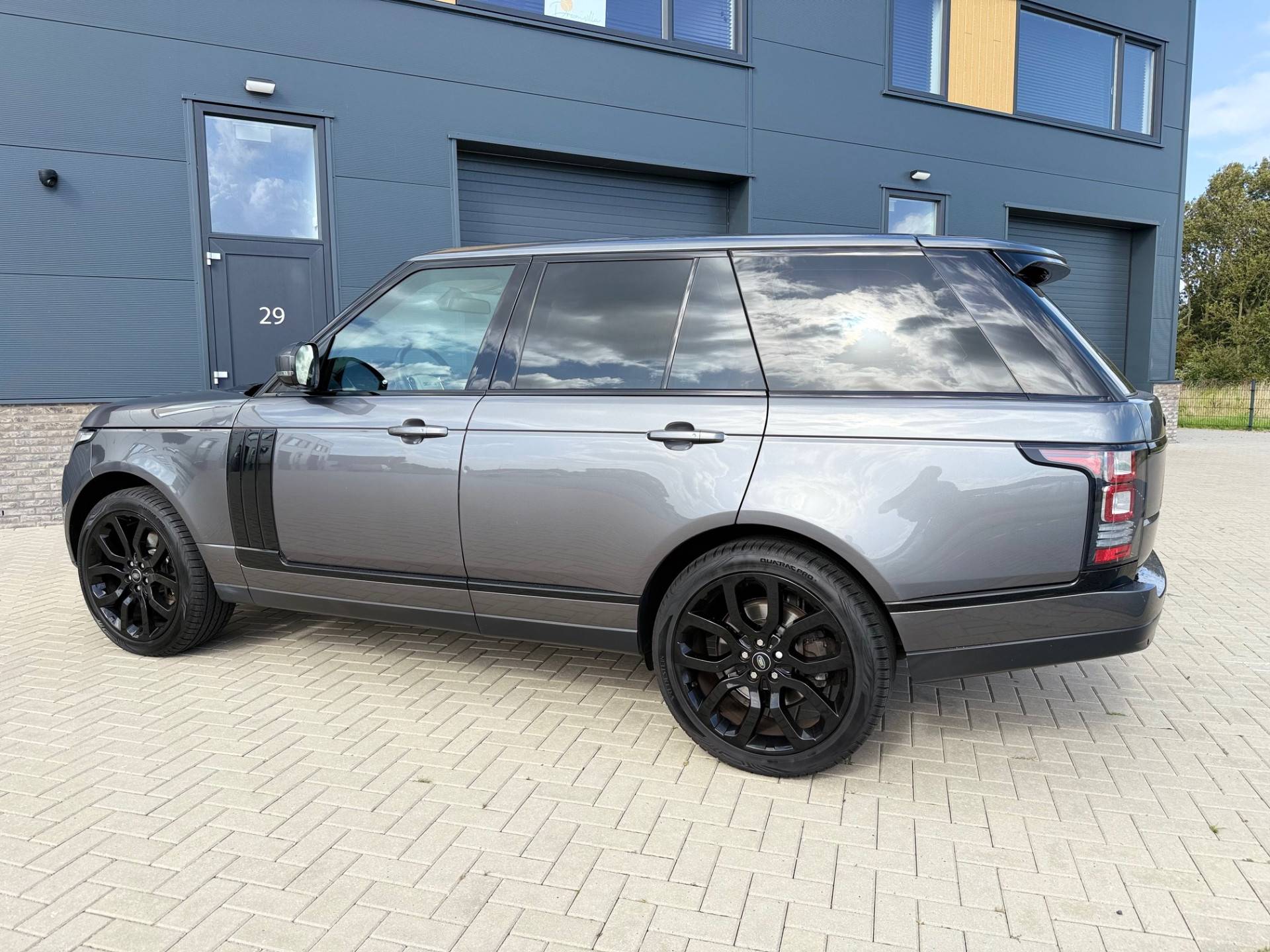 Land Rover Range Rover 3.0 TDV6 Vogue 828335984-23