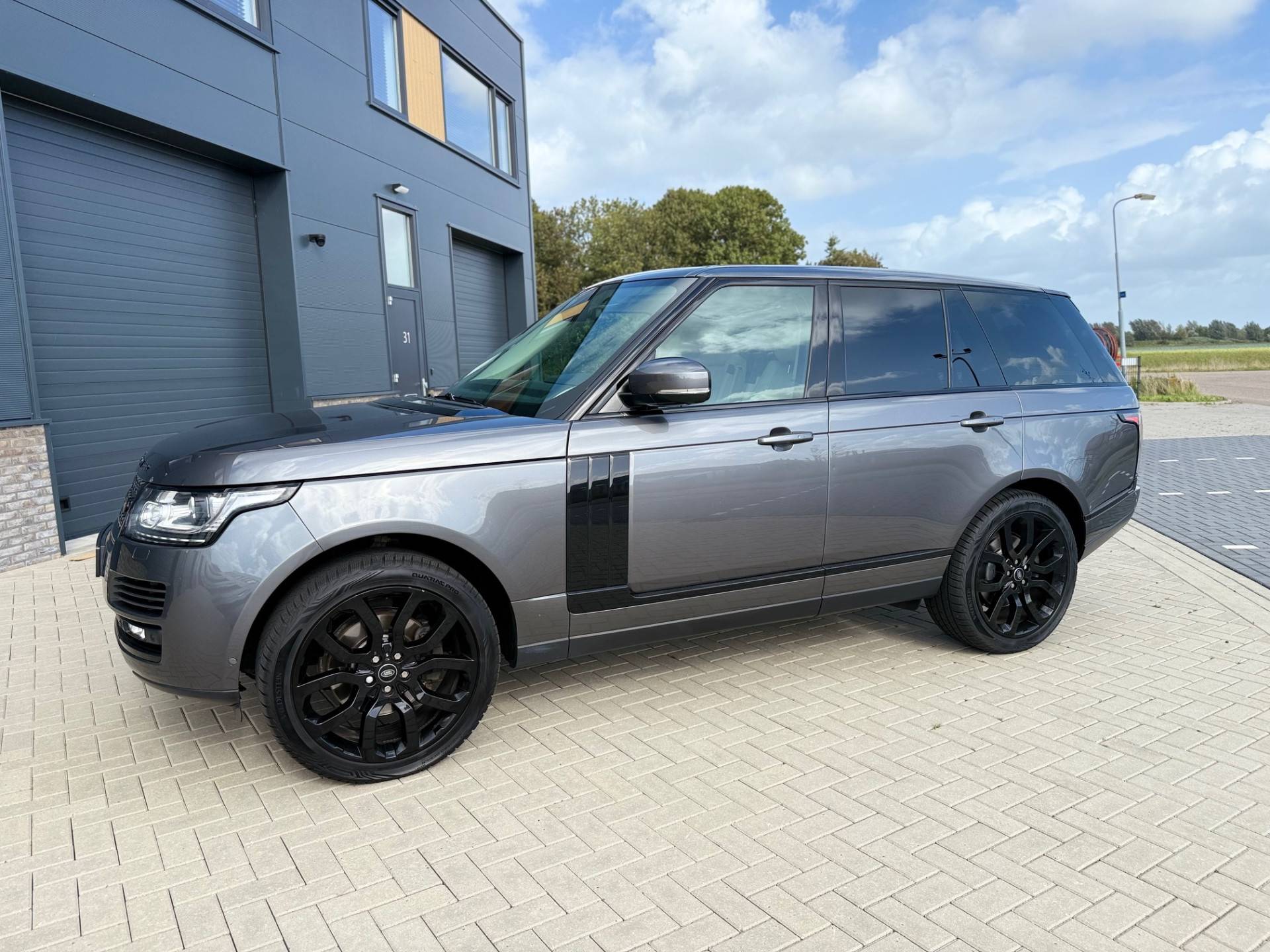 Land Rover Range Rover 3.0 TDV6 Vogue 828335984-24