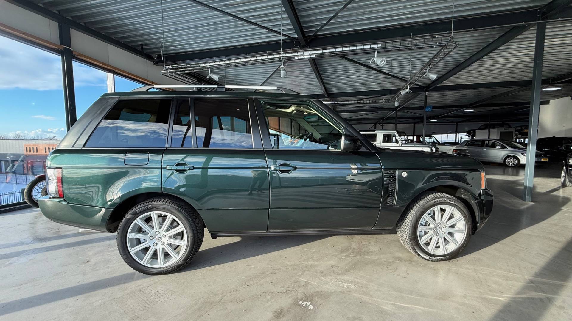 Land Rover Range Rover 5.0 V8 Supercharged 485984376-24