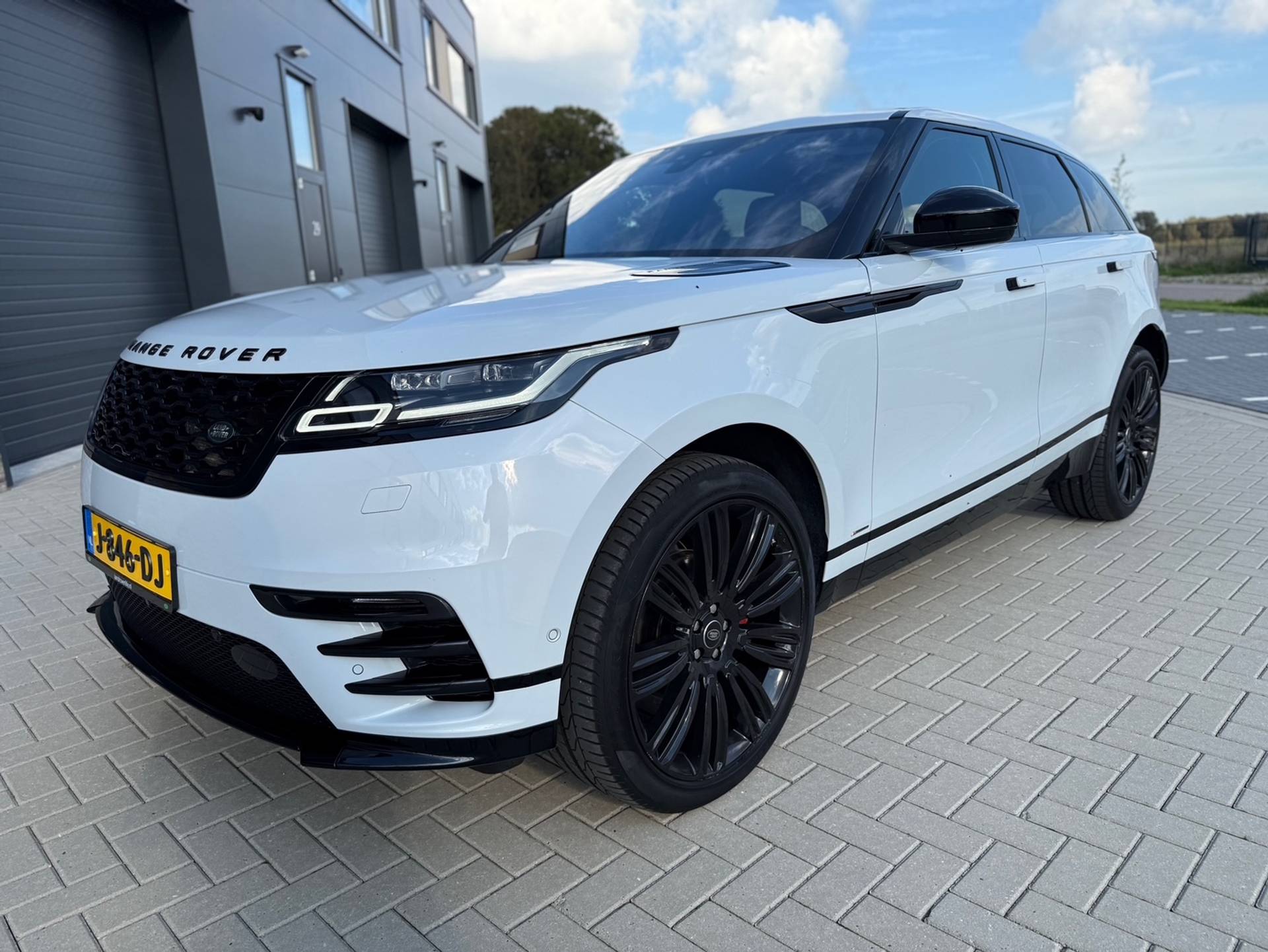 Land Rover Range Rover Velar 2.0 P250 Turbo AWD R-Dynamic SE wit 312676108-29