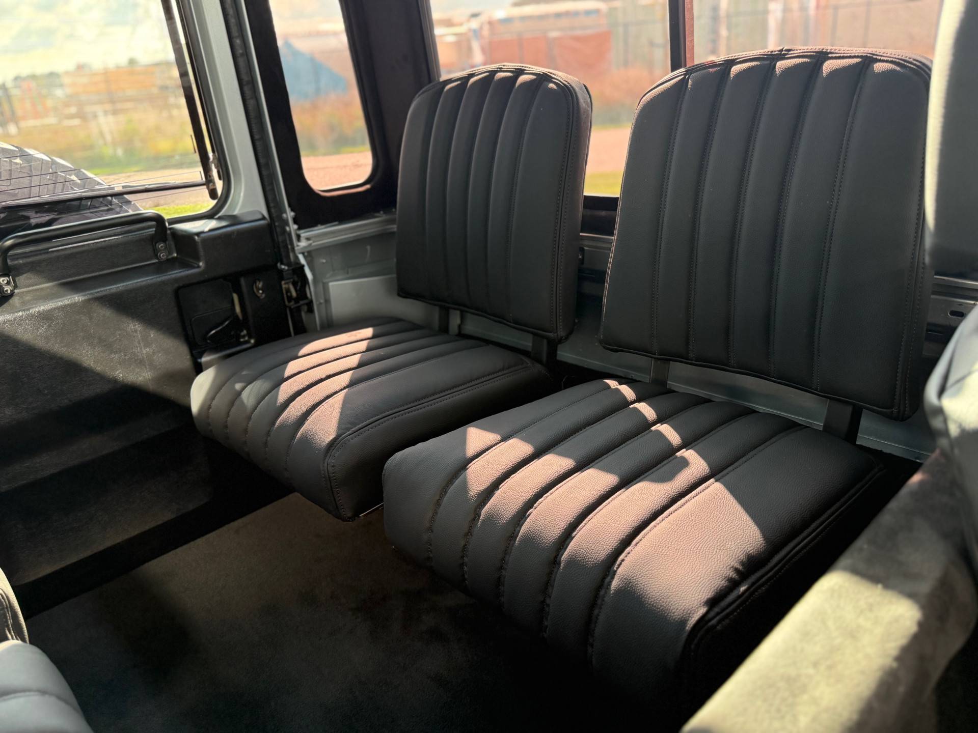 Landrover Defender 90 2.0 Mpi Adventure style 987094568-23