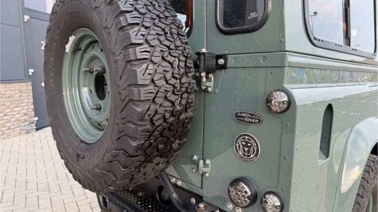 land rover defender 2.0i 16V 110 SW XTech 990471585-9