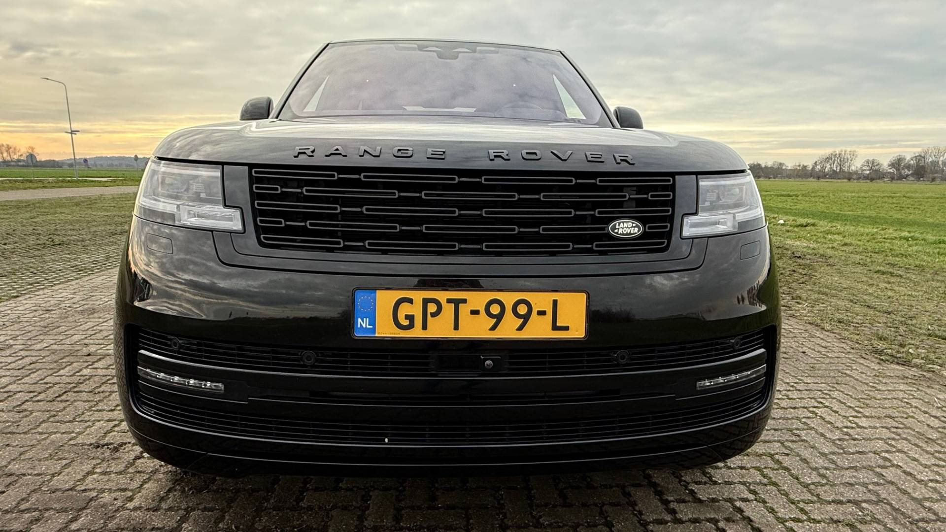 land rover range rover 3.0 P440e Autobiography PHEV 148167949-14