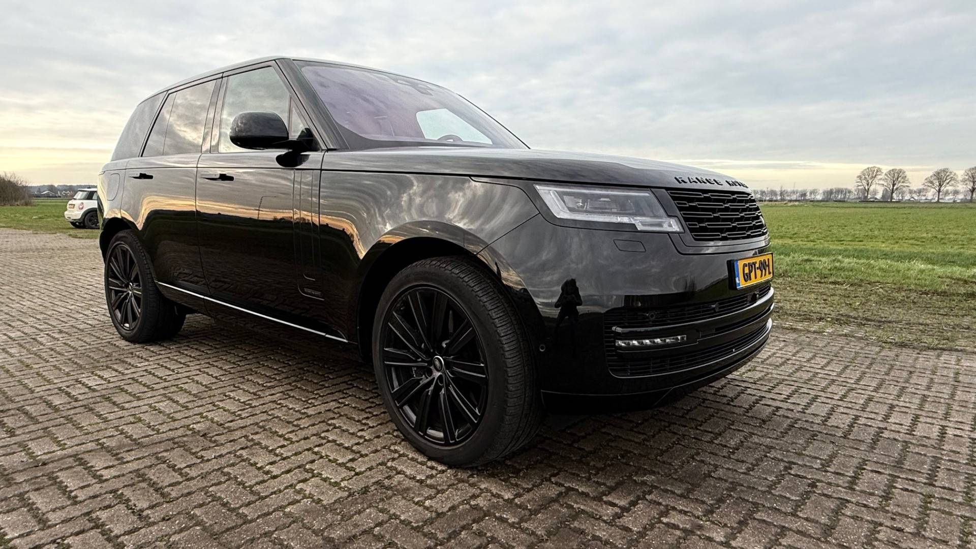 land rover range rover 3.0 P440e Autobiography PHEV 148167949-22