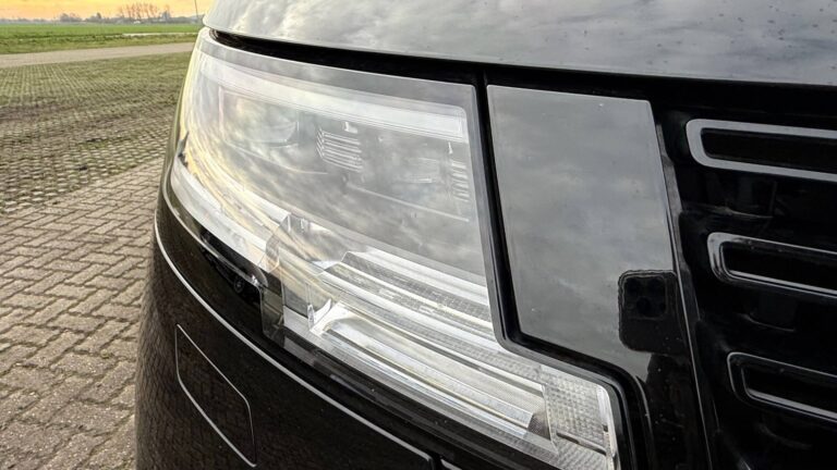 land rover range rover 3.0 P440e Autobiography PHEV 148167949-23
