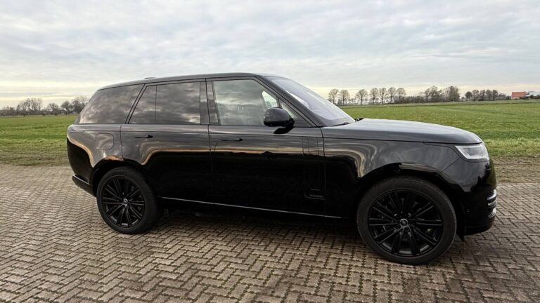 land rover range rover 3.0 P440e Autobiography PHEV 148167949-25
