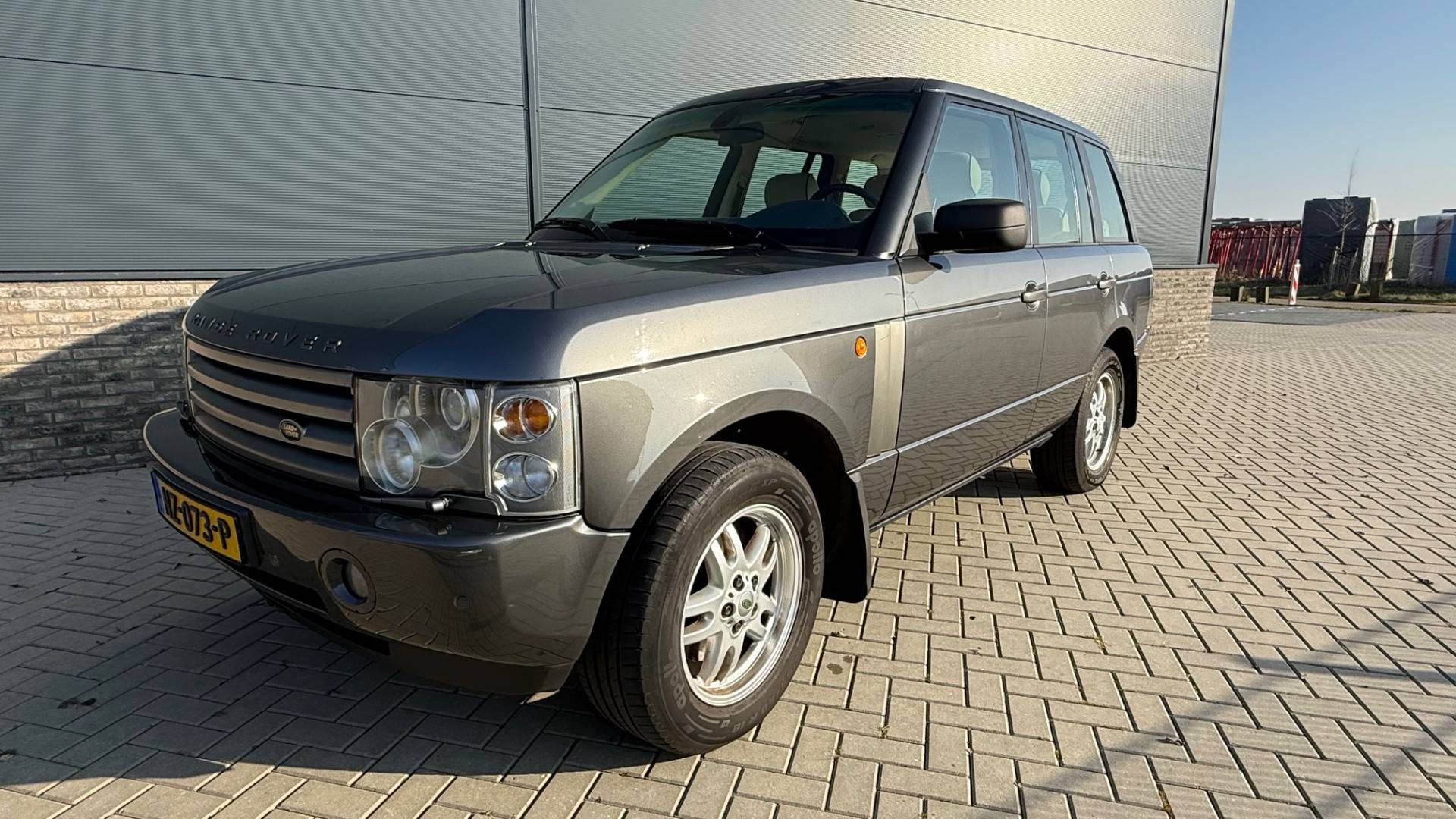 LR Range Rover 4.4 V8 HSE 911232603-2