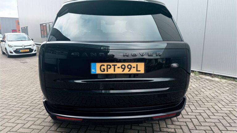land rover range rover 3.0 P440e Autobiography PHEV Approved 148167949-6