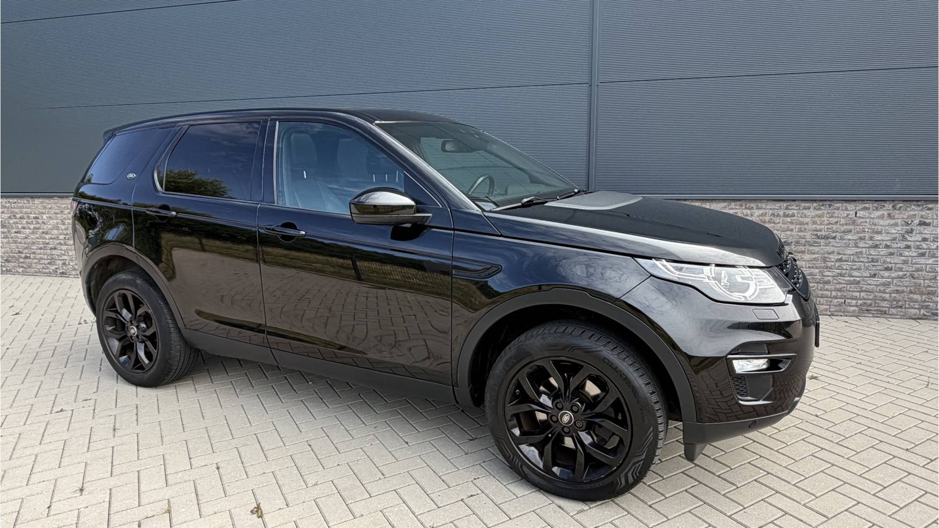 Land Rover Discovery Sport 2.0 TD4 HSE Luxury 257161950-12