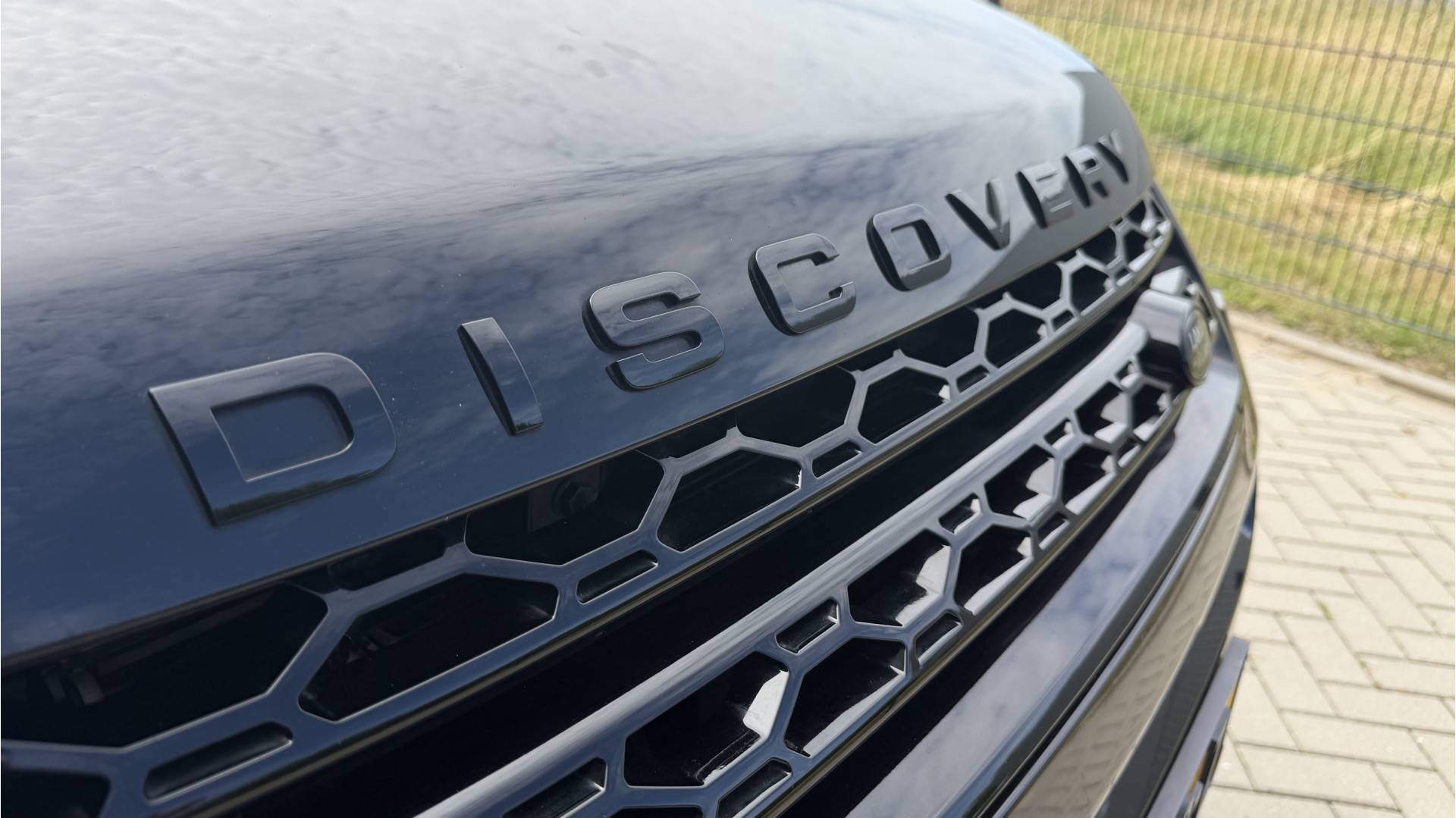 Land Rover Discovery Sport 2.0 TD4 HSE Luxury 257161950-4